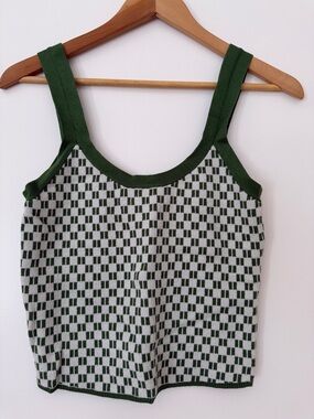 Abercrombie & Fitch Green and Cream Checkered Knit Tank Medium Golf